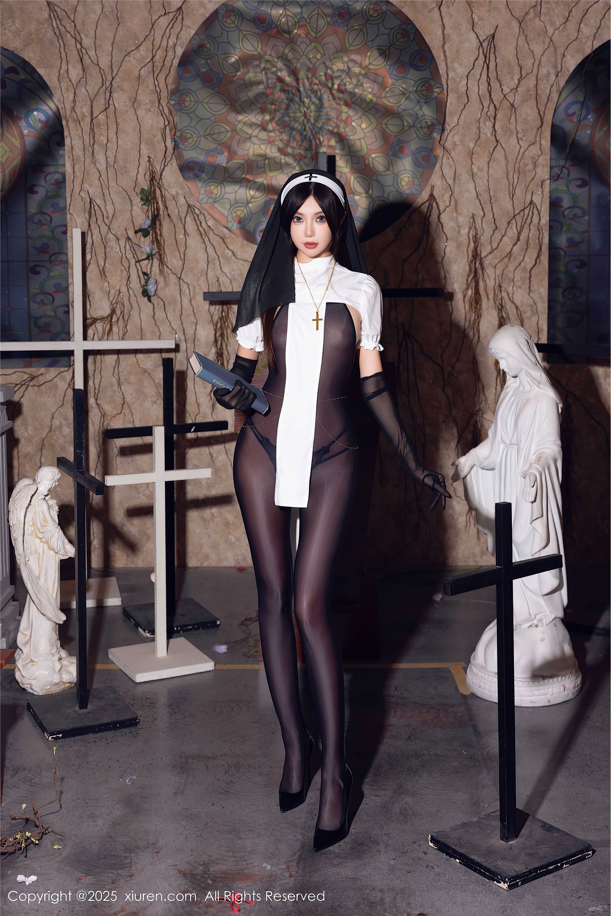 Xiuren秀人网 2025.01.17 NO.9774 绮里嘉ula